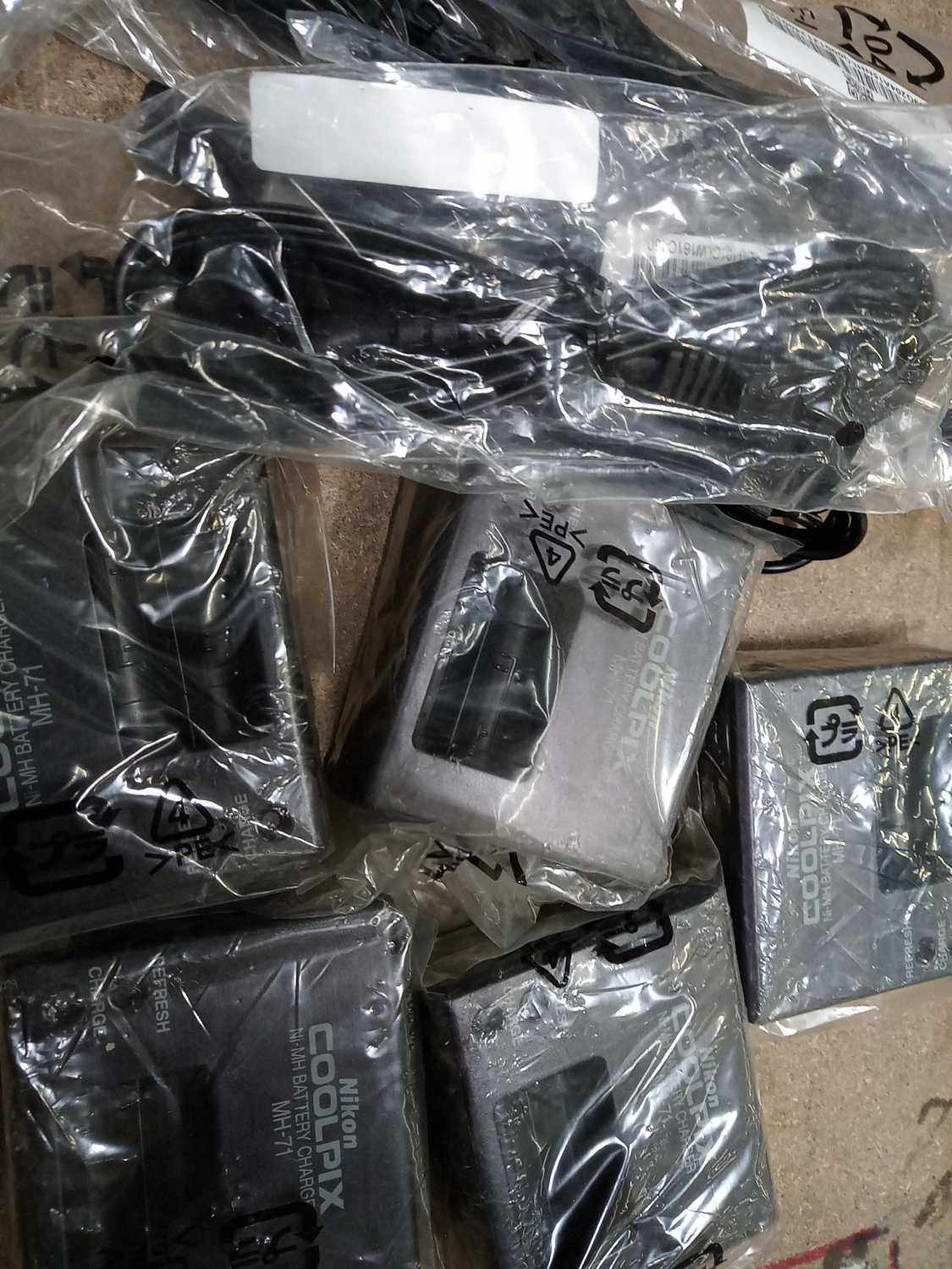 B-Ware 10 Stück Nikon Mh 71 Akkuladegerät Lade Netzteil Kamera