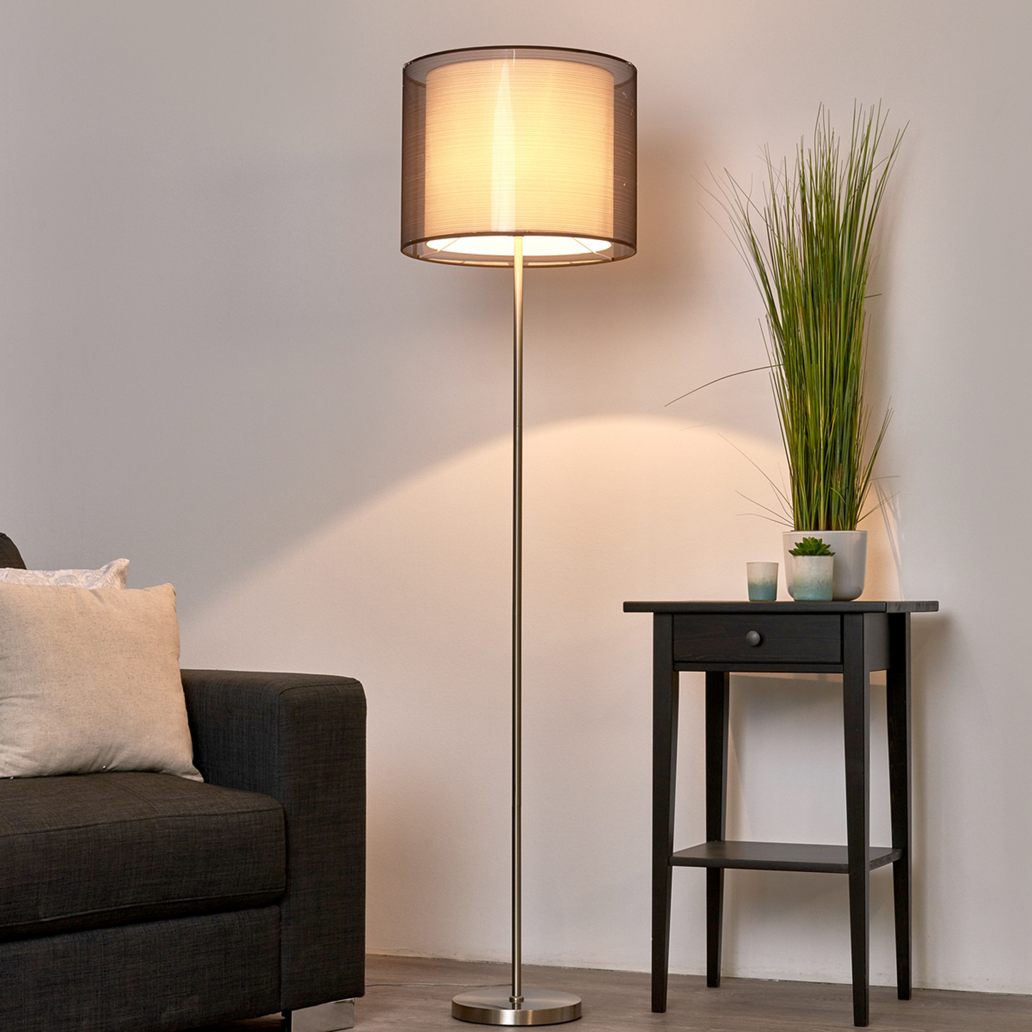Lindby Stehleuchte Nica braun Standleuchte Leselampe Stehlampe Wohnzimmerleuchte