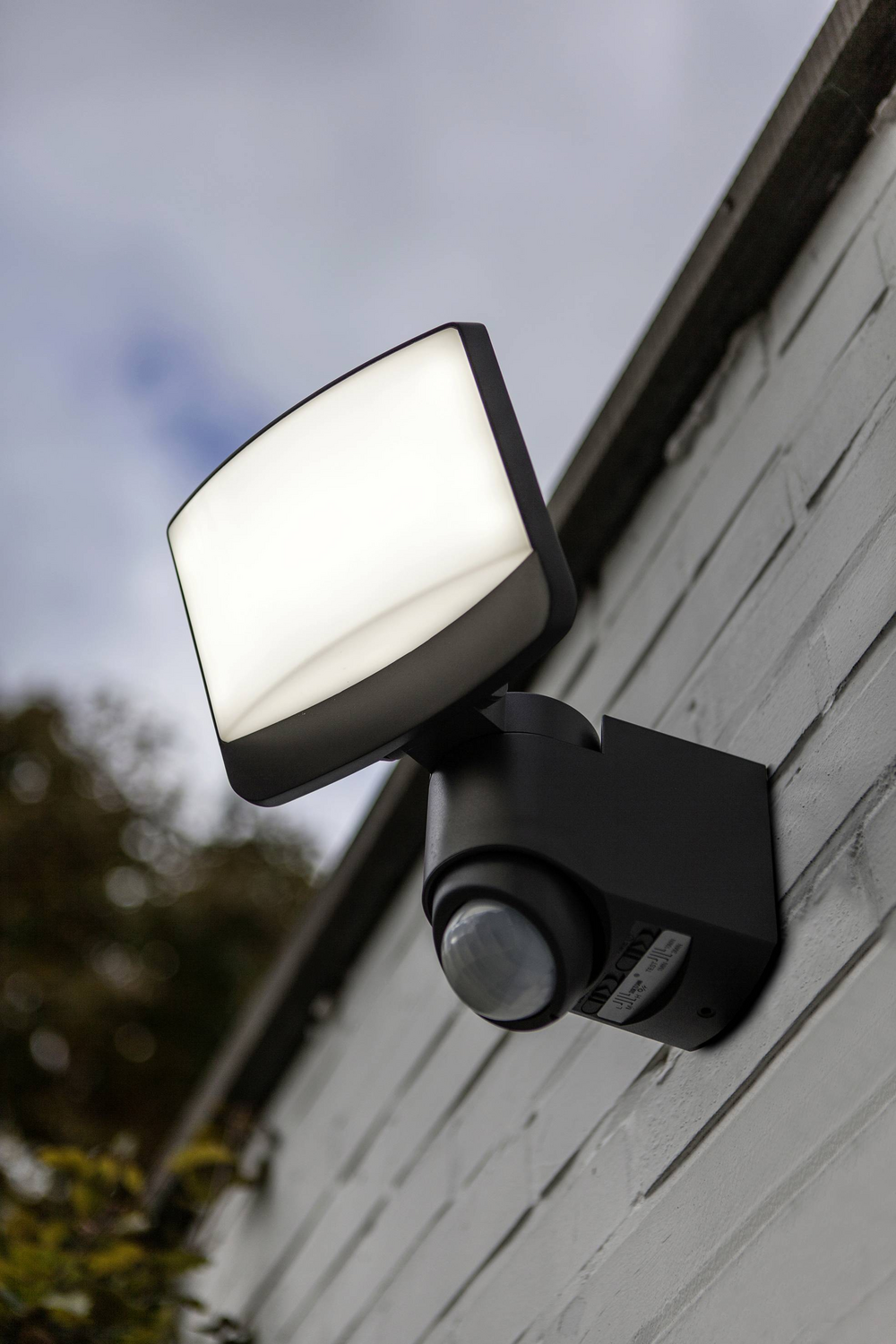 B-Ware Lutec Solar Spot Bewegungsmelder Beleuchtung Wandleuchte Wandlampe Licht