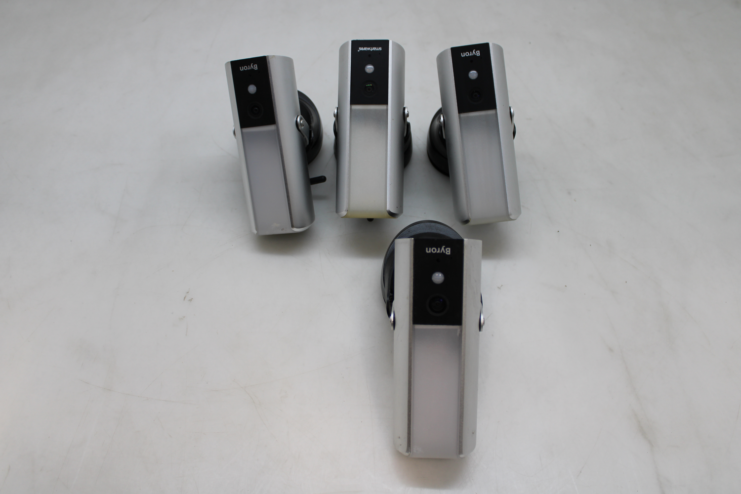Smartwares CIP-39901 Überwachungskamera IP-Kamera Funkkamera Full 4 STÜCK