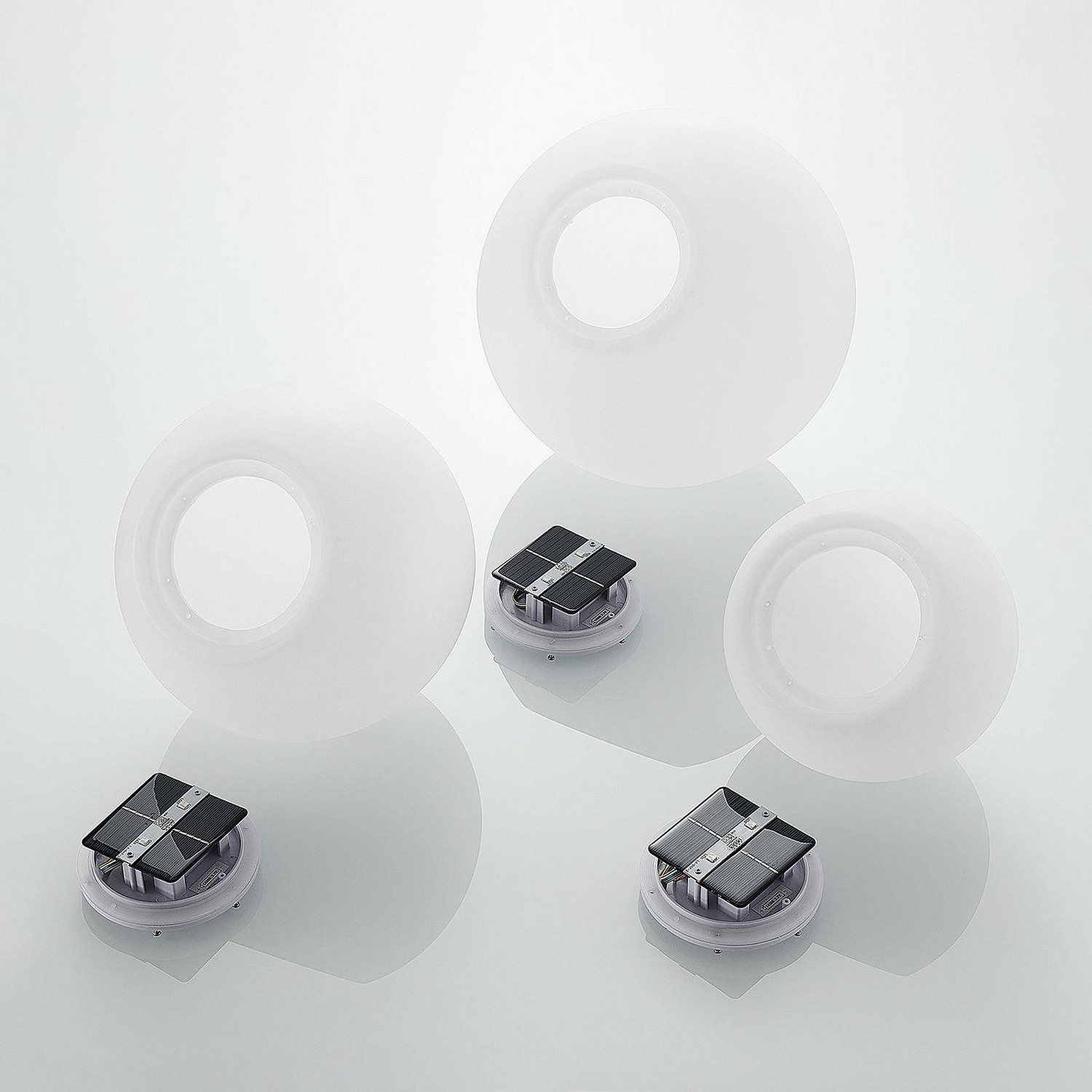 B-Ware Lindby Kugelleuchte Gartenlampe Solarleuchte Rgbw Set Weiß Kunststoff Erdspieß