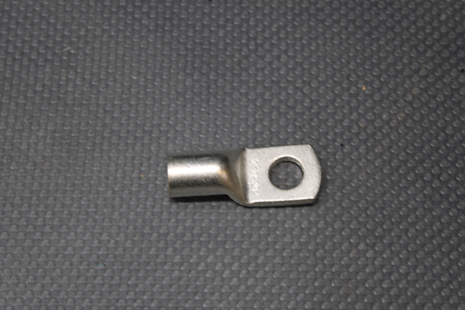 Helukabel 907359 Rohrkabelschuh Flachsteckverbinder 70mm² Loch 24 Stück B-Ware - 2050011511840