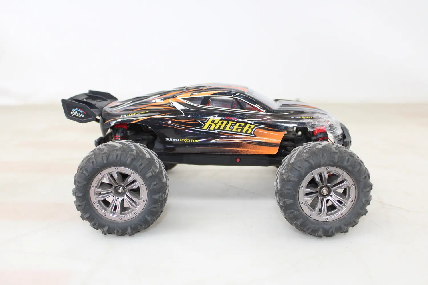 C-Ware Absima At3.4 V2 Brushless 1:10 Modellauto Elektro Allradantrieb Siehe Text/Foto - 4250650957483