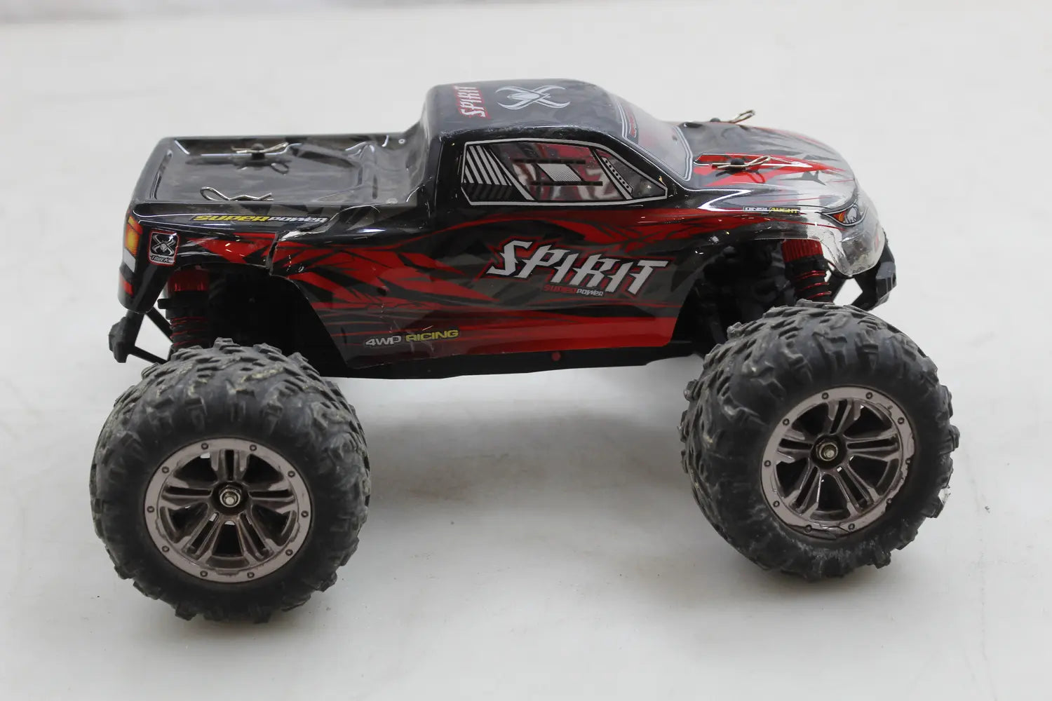 C-Ware Absima Spirit Schwarz/Rot Brushed 1:16 Rc Elektro Monstertruck Siehe Text/Foto - 4250650938574