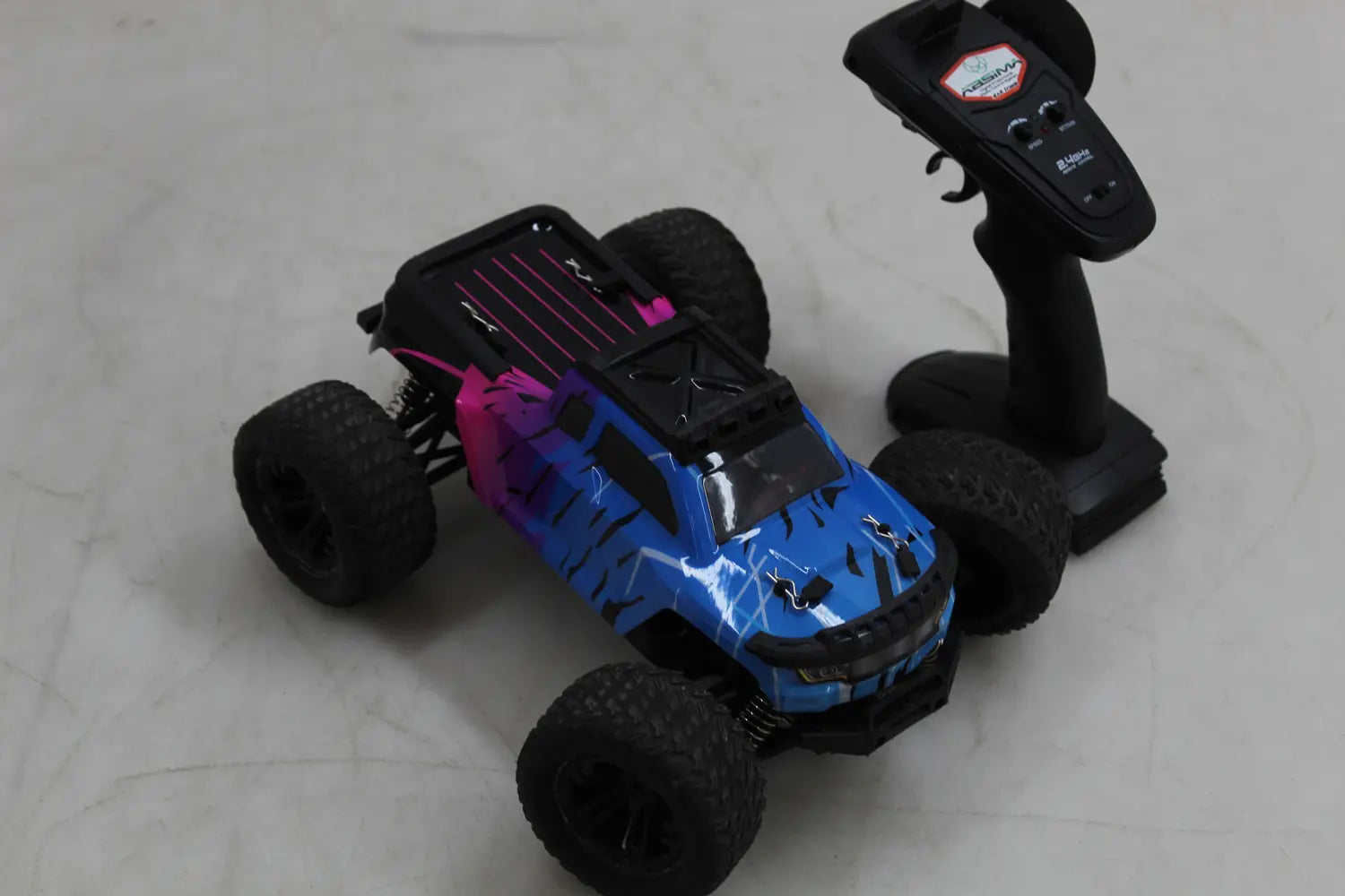 C-Ware Absima Mini Amt Pink Blau Brushed 1:16 Rc Elektro Monstertruck Siehe Text/F176 - 4250650957704