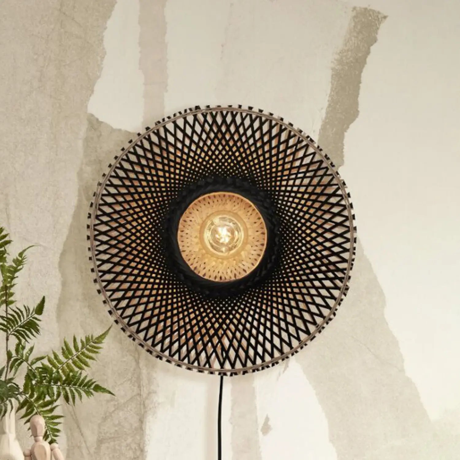 Good & Mojo Kalimantan Wandlampe Leuchte Wandleuchte Schwarz Natur ø 44cm B-Ware - 10016554