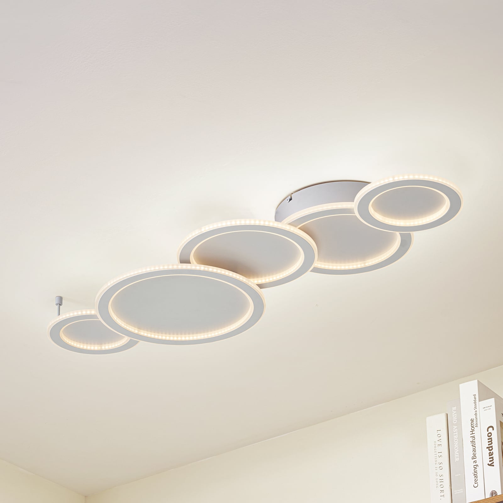 Lucande LED-Deckenleuchte Diala 96 cm weiß dimmbar 8200 lm IP20 - 4251911791617