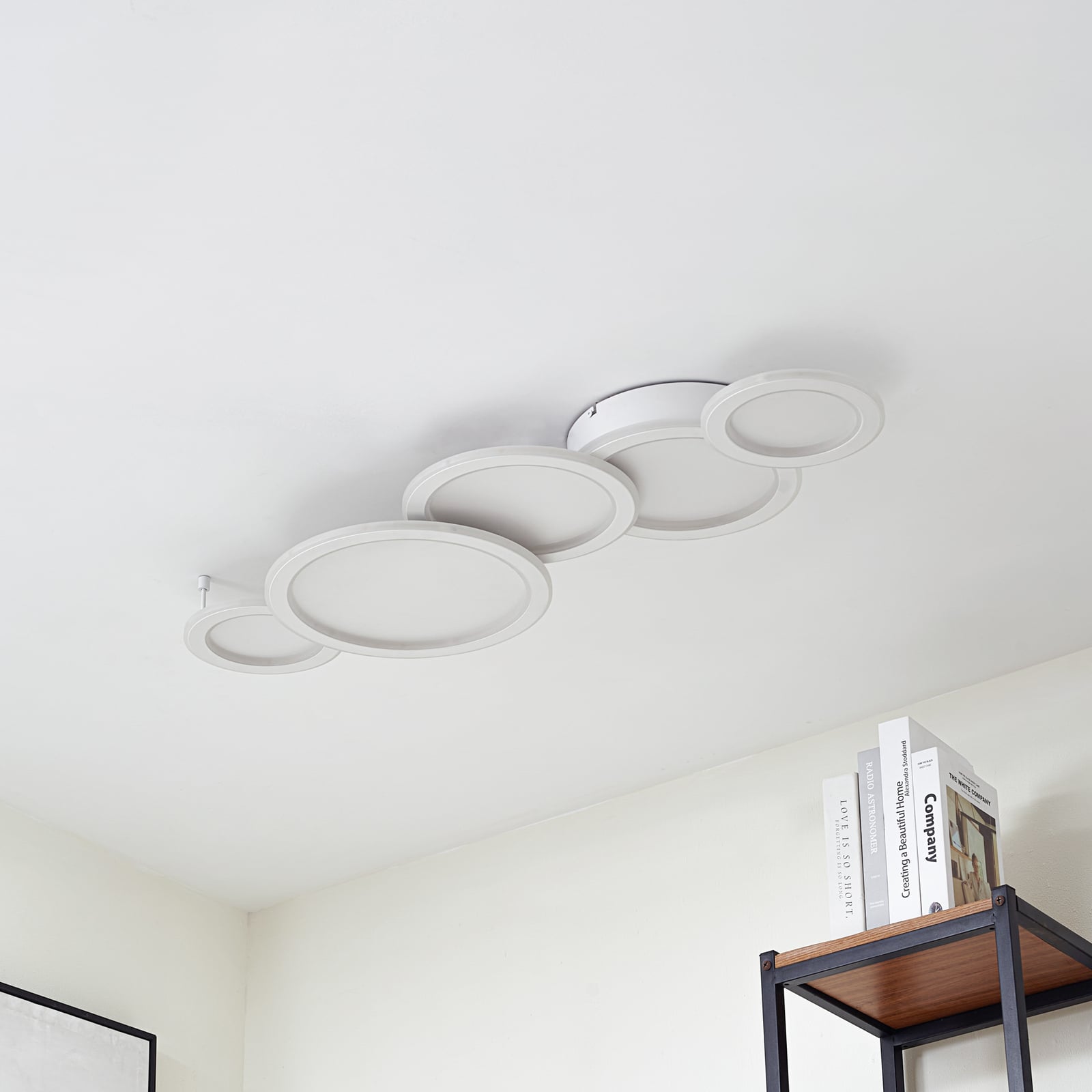 Lucande LED-Deckenleuchte Diala 96 cm weiß dimmbar 8200 lm IP20 - 4251911791617