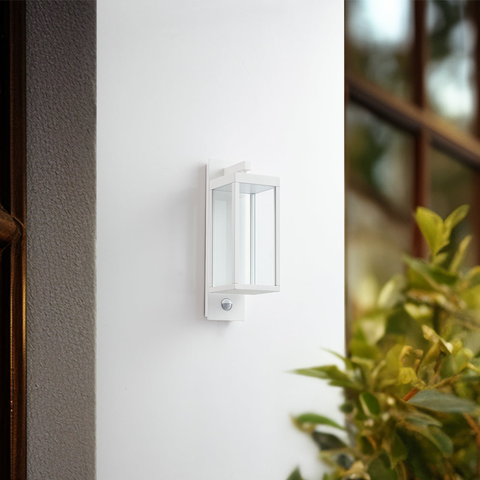 Lucande LED-Außenwandlampe Ferdinand weiß 38 cm mit Bewegungsmelder IP54 - 4251911798241