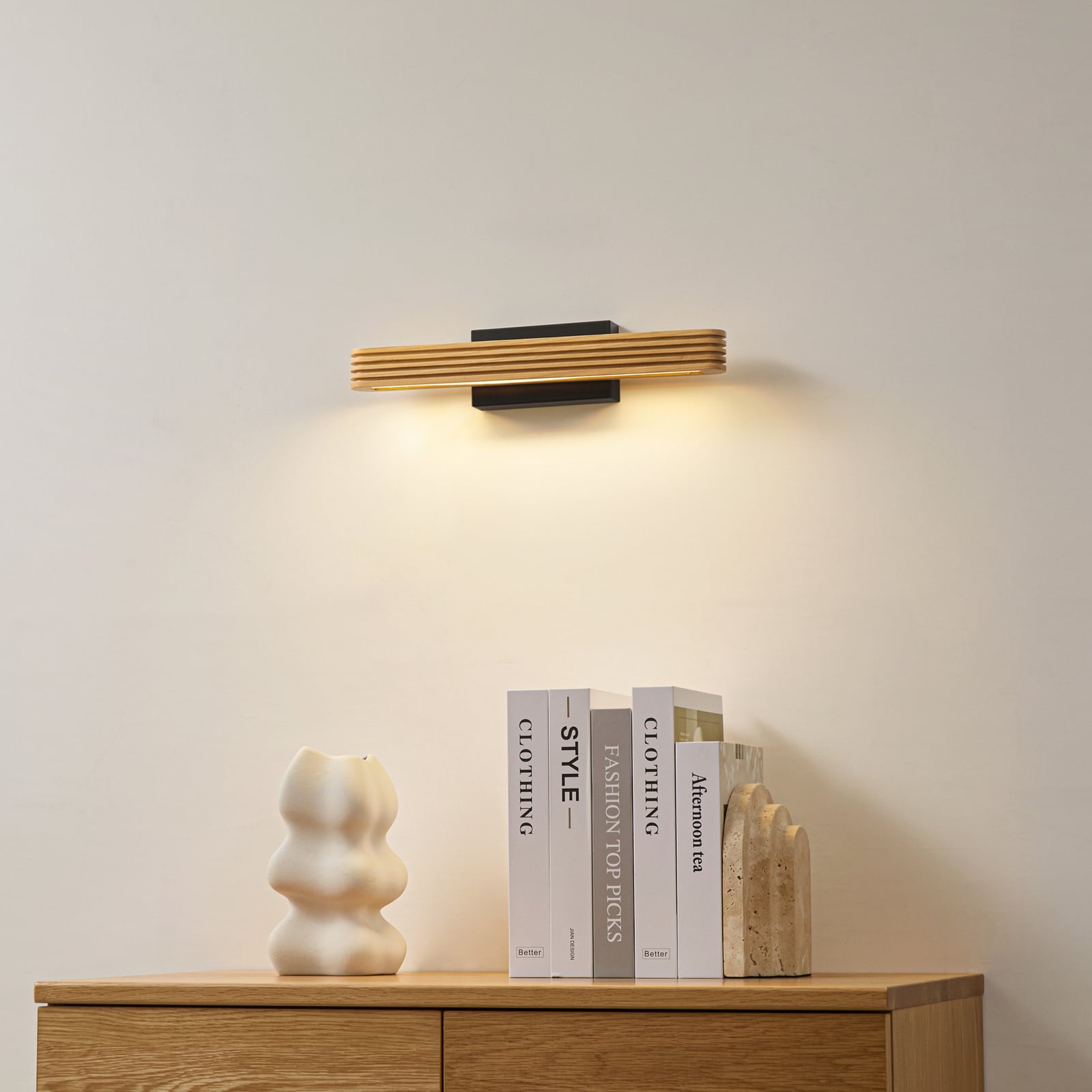 Lucande LED-Wandleuchte Lieske 40 cm Holz schwarz 3,3 W Warmweiß 500 Lumen - 4255830901256