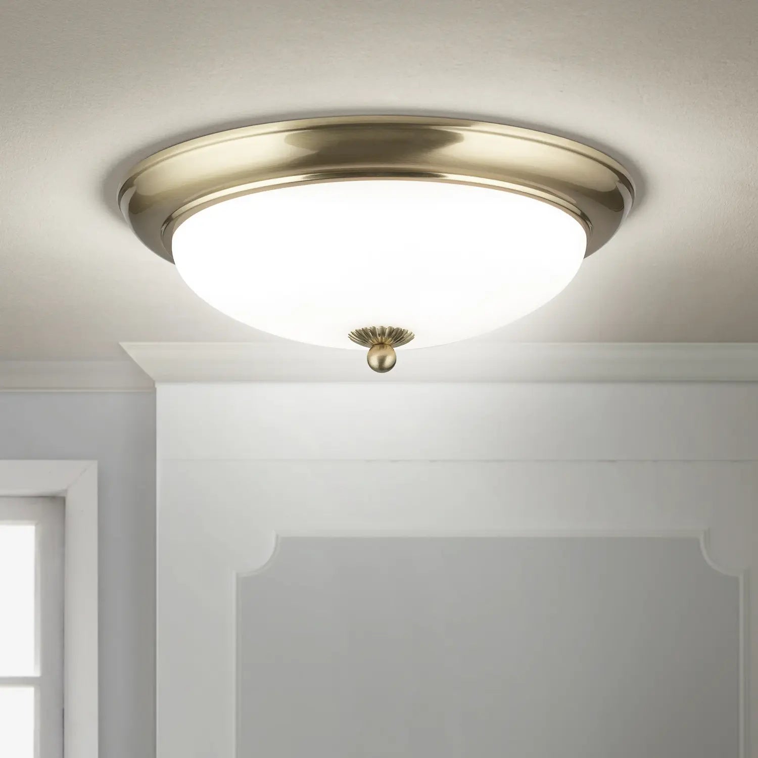 B-Ware Orion Deckenleuchte Lampe Empire Deckenlampe Messing Glas Weiß Matt ø 35,5 Cm - 10040879