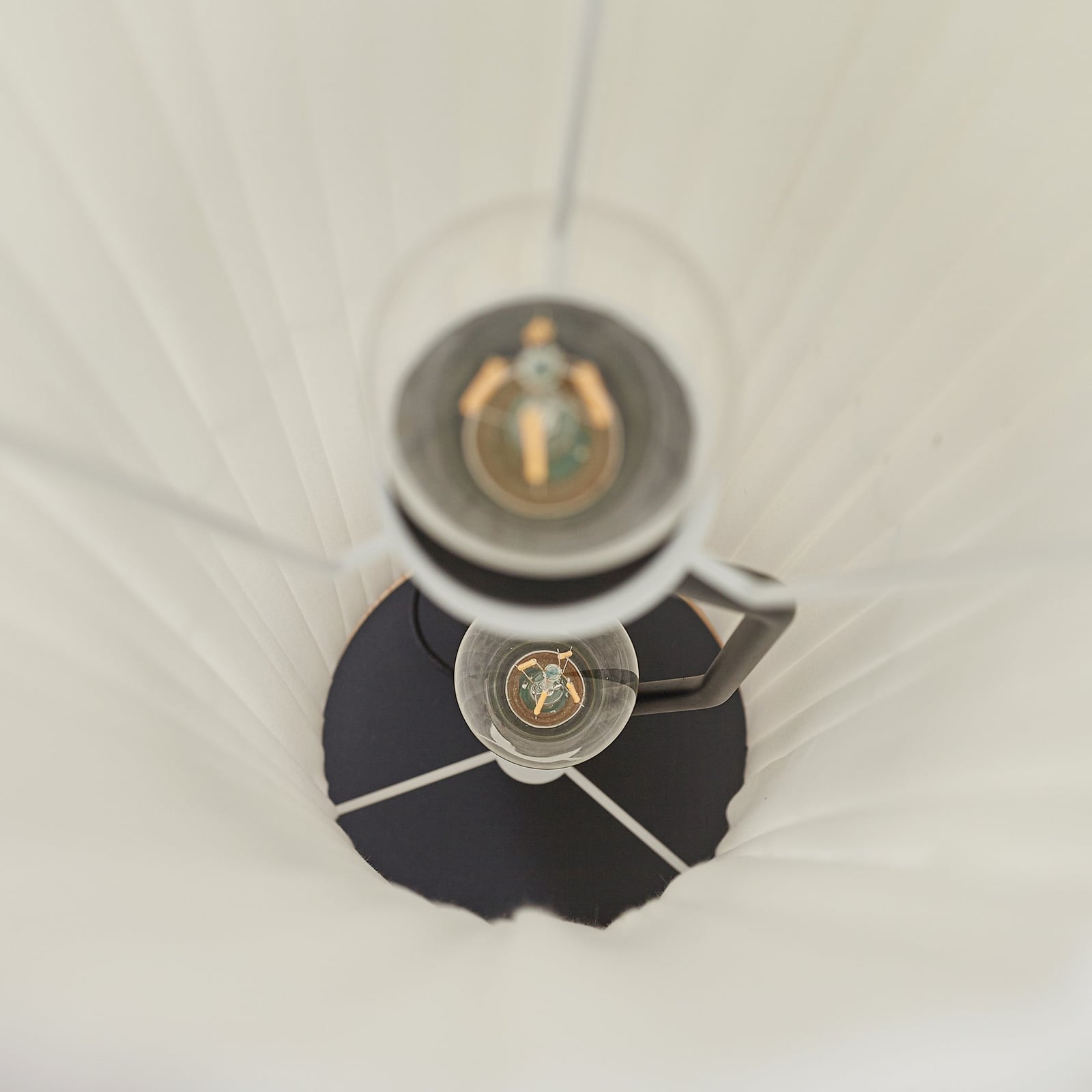 Lindby Stehleuchte Lampe Virelle weiß Textil Höhe 117 cm E27 Stehleuchte 2-flg. - 4255830903755