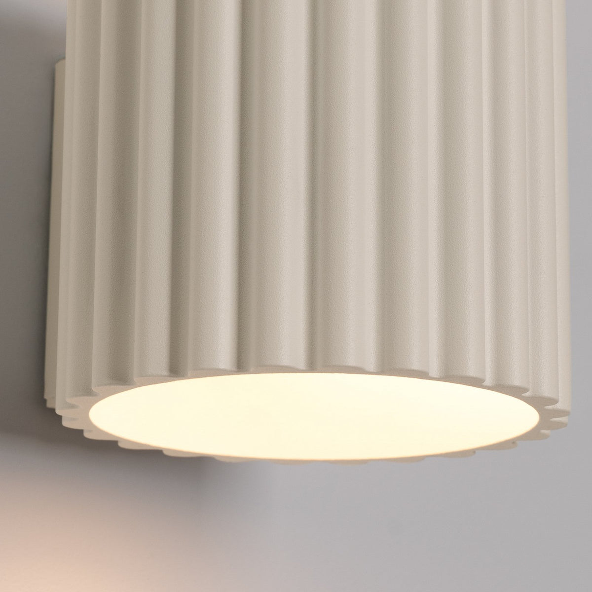 RIBLA Wandleuchte Wandlampe Leuchte beige Aluminium G9 10 cm Made in Europe - 5907073081071