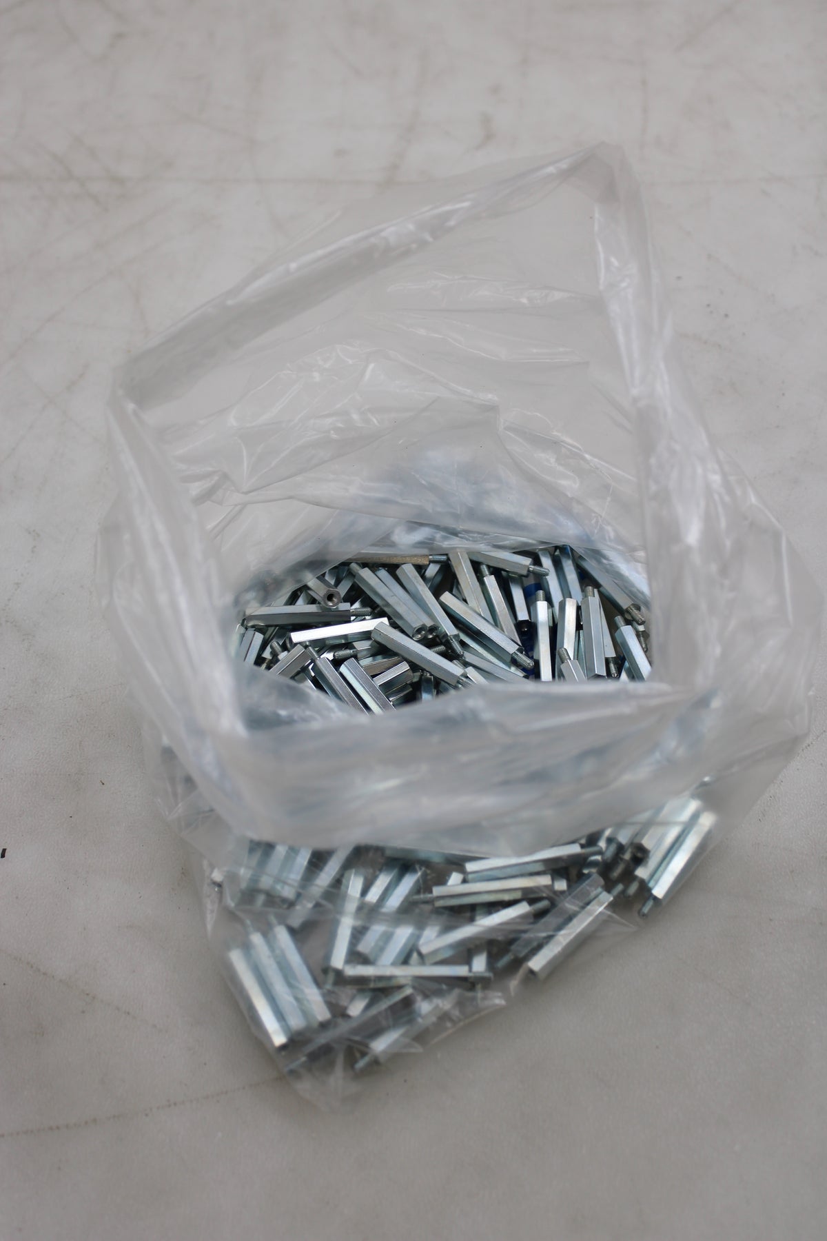 PB Fastener S45530X30 Abstandsbolzen Abstandshalter 30mm Stahl zink 150 STÜCK - 4016138282597