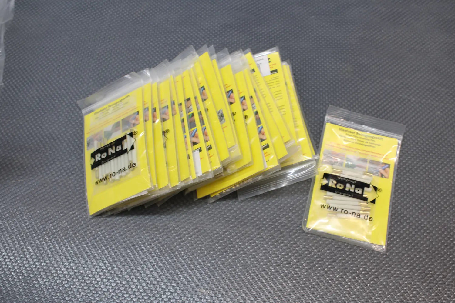 B-Ware Rona Ersatzpinsel Nachfüllbürste Glasfaserradierer Glashaar 4mm 20 Sets - 4018386008370