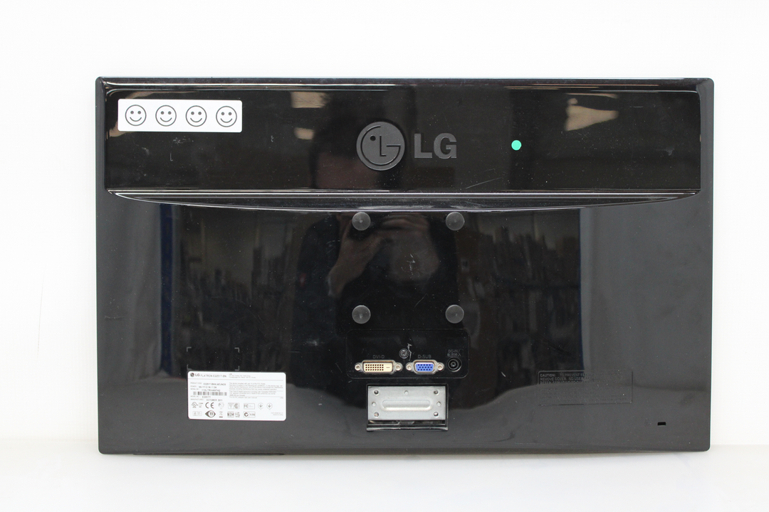 Lg E2251 T Bn Lcd Monitor Led Computer Monitor 21,5 Zoll (55cm) Siehe Text713 B-Ware