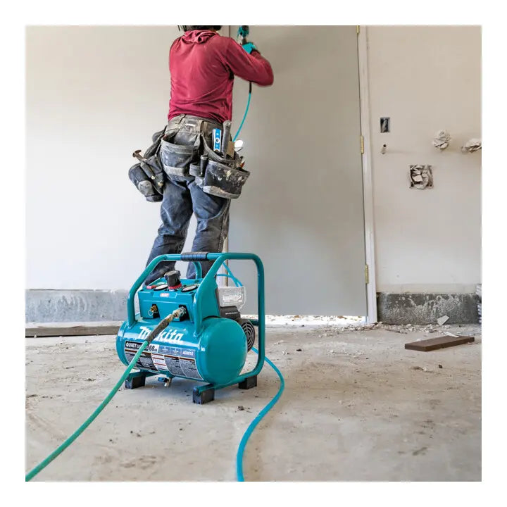 B-Ware Makita Akku Kompressor Kompressor Druckluftwerkzeug 40 V Max Kessel 76l ölfrei - 88381772853