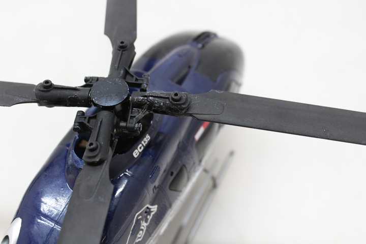 Amewi The Flying Bulls Ec135 Pro Rc Hubschrauber Helikopter Defektware D-Ware