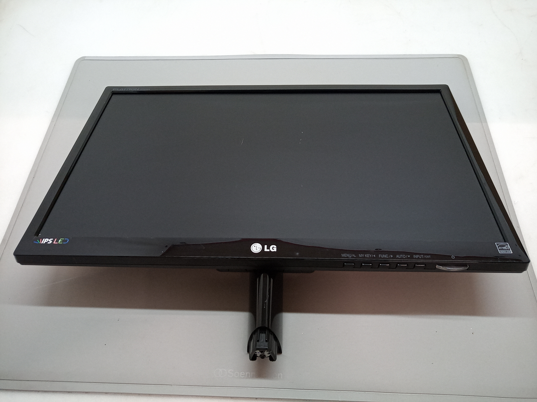 Lg Ips224 V Pn Monitor Bildschirm Display 21.5 Zoll Hdmi Dvi Siehe Text B-Ware