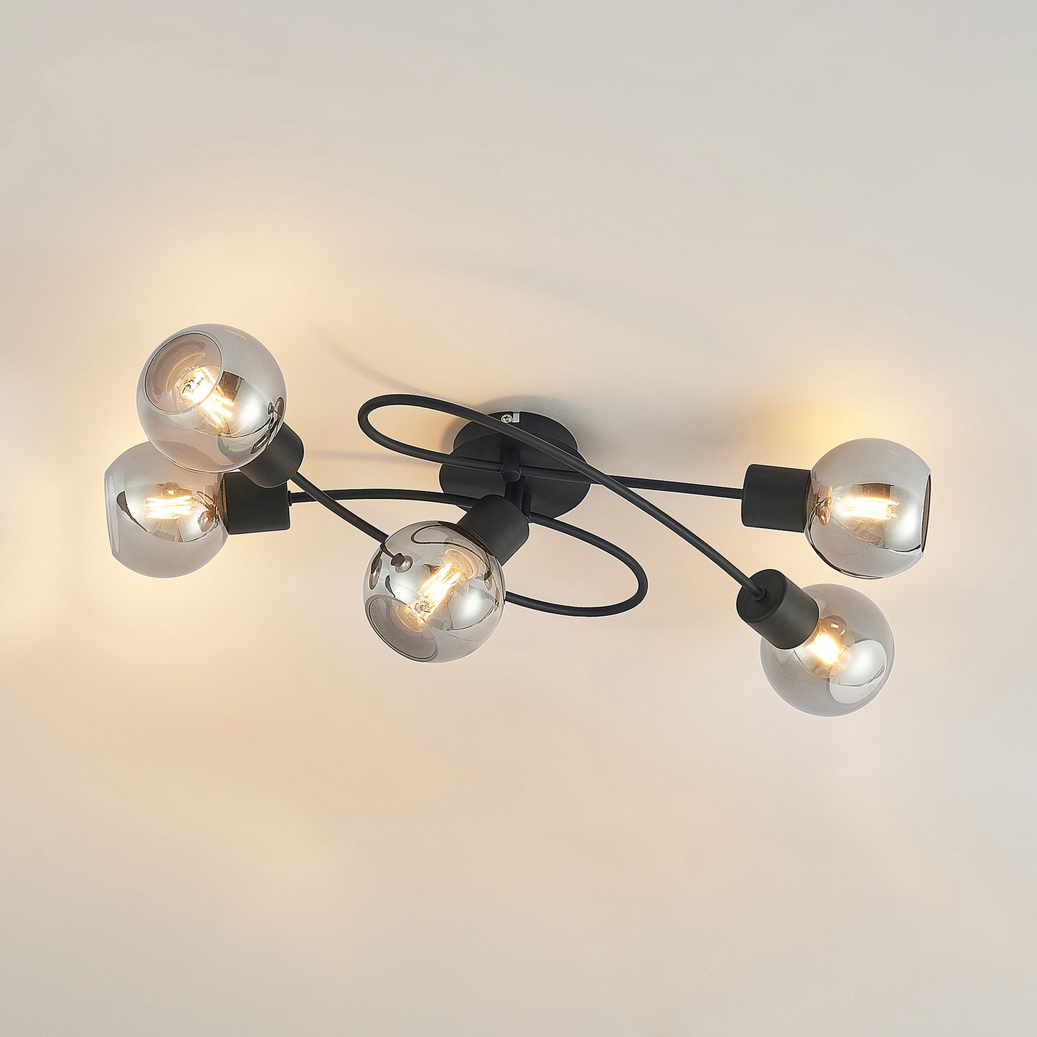 Suspension Lindby Elaina de qualité B, ampoule E14, 5 lumières, noir/fumé