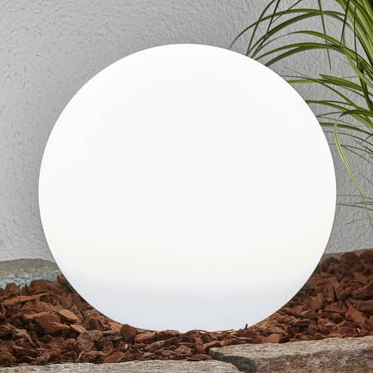 Lindby LED-Solarlampe Lago Gartenlampe Kugel Ø30cm Erdspieß weiß 51,5cm hoch - 4251096525151