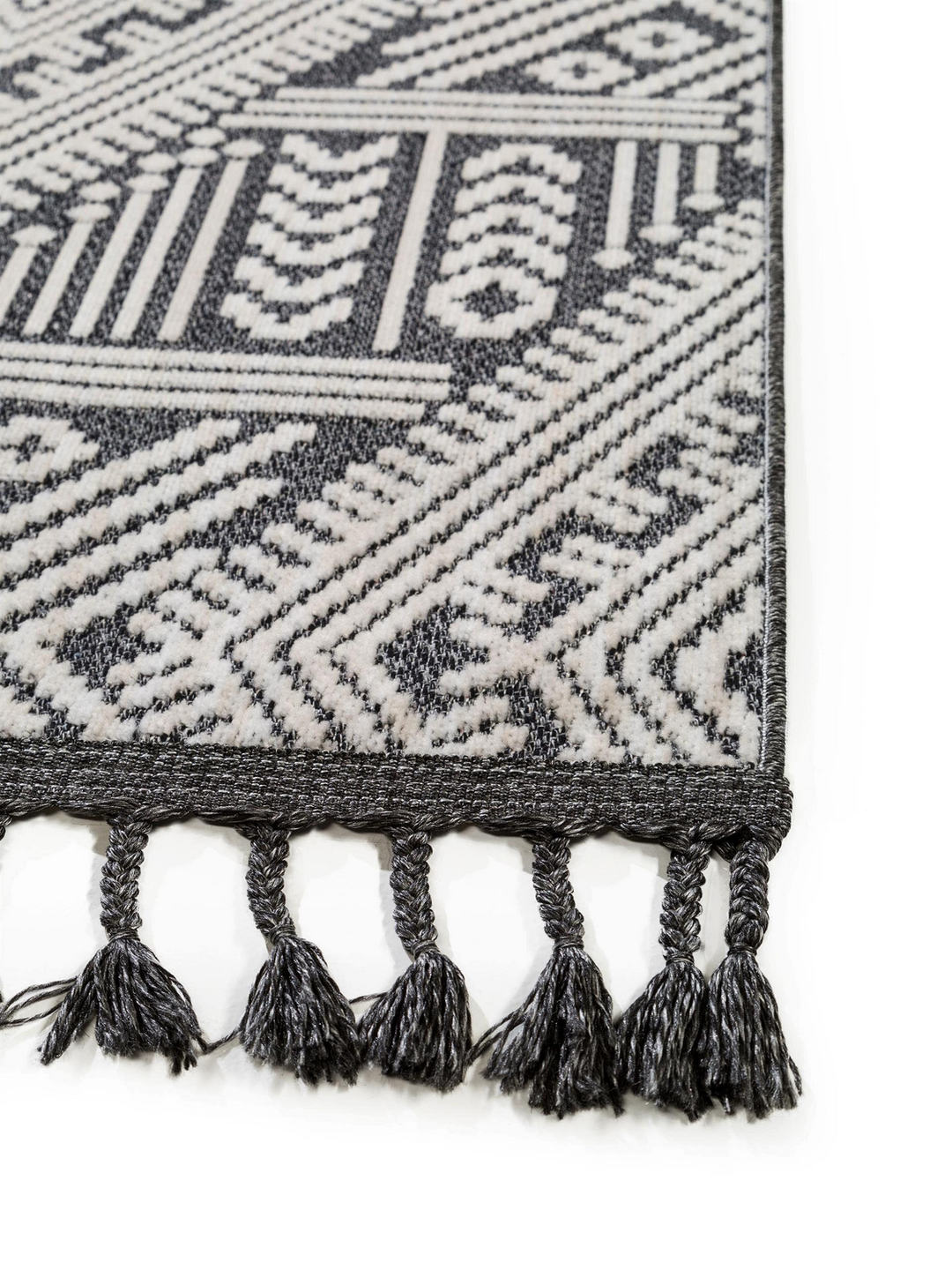 Benuta Teppich Laila Wohnzimmerteppich Polyester Schwarz 155x230cm B-Ware