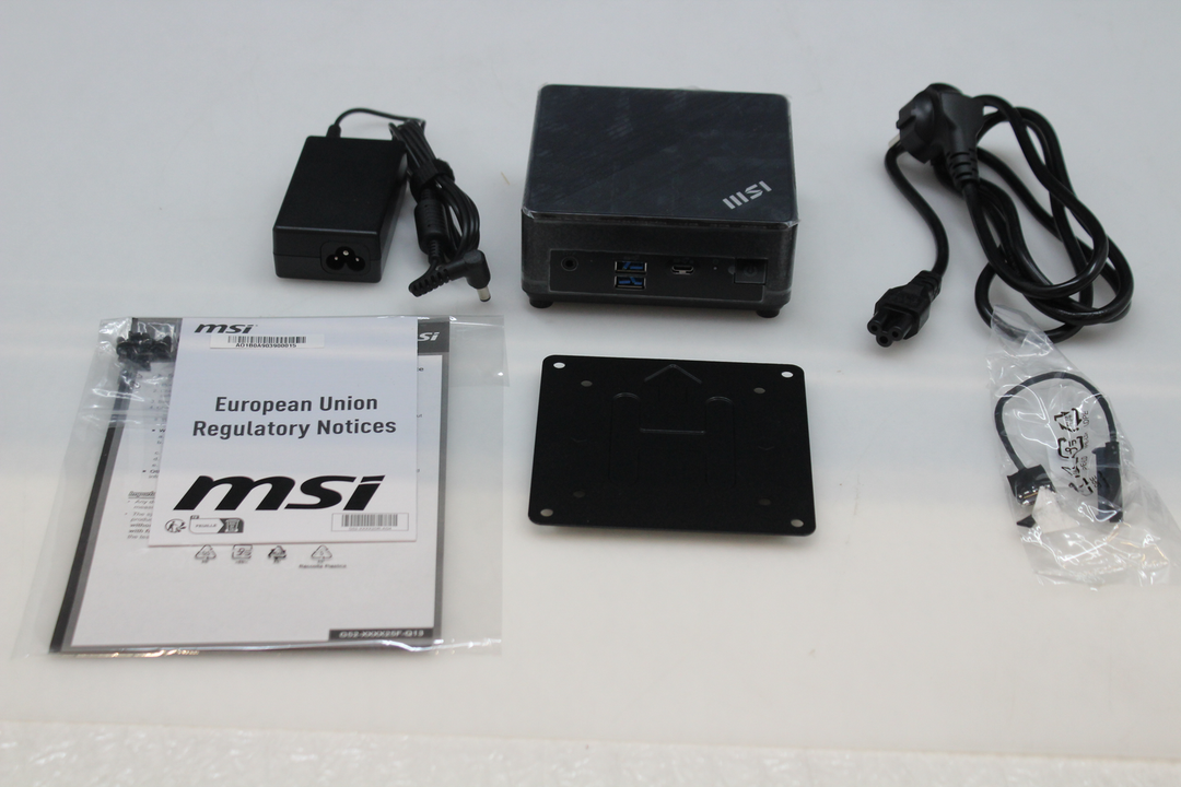 MSI Cubi N ADL 039BDE Barebone Mini-PC 1 x Celeron N100 - RAM 0 GB SIEHE TEXT