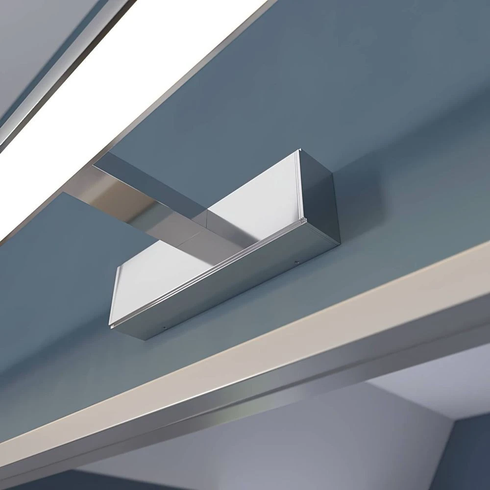 Applique murale Lindby Jukka pour salle de bain, éclairage LED blanc chromé, 90 cm, IP44, produit de seconde main.