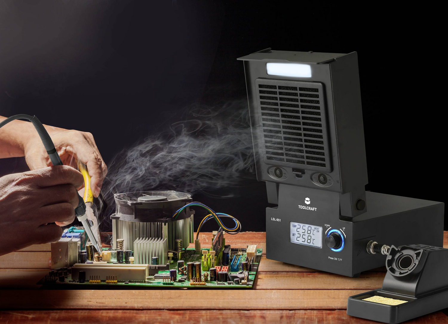 B-Ware Toolcraft Lötstation Entlötstation Lötkolben Löten Ablageständer Kolben Digital