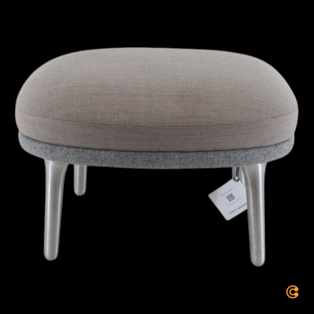 Fritz Hansen Ro JH11 Fußhocker Hocker Fußablage Stoff Füße aus Aluminium
