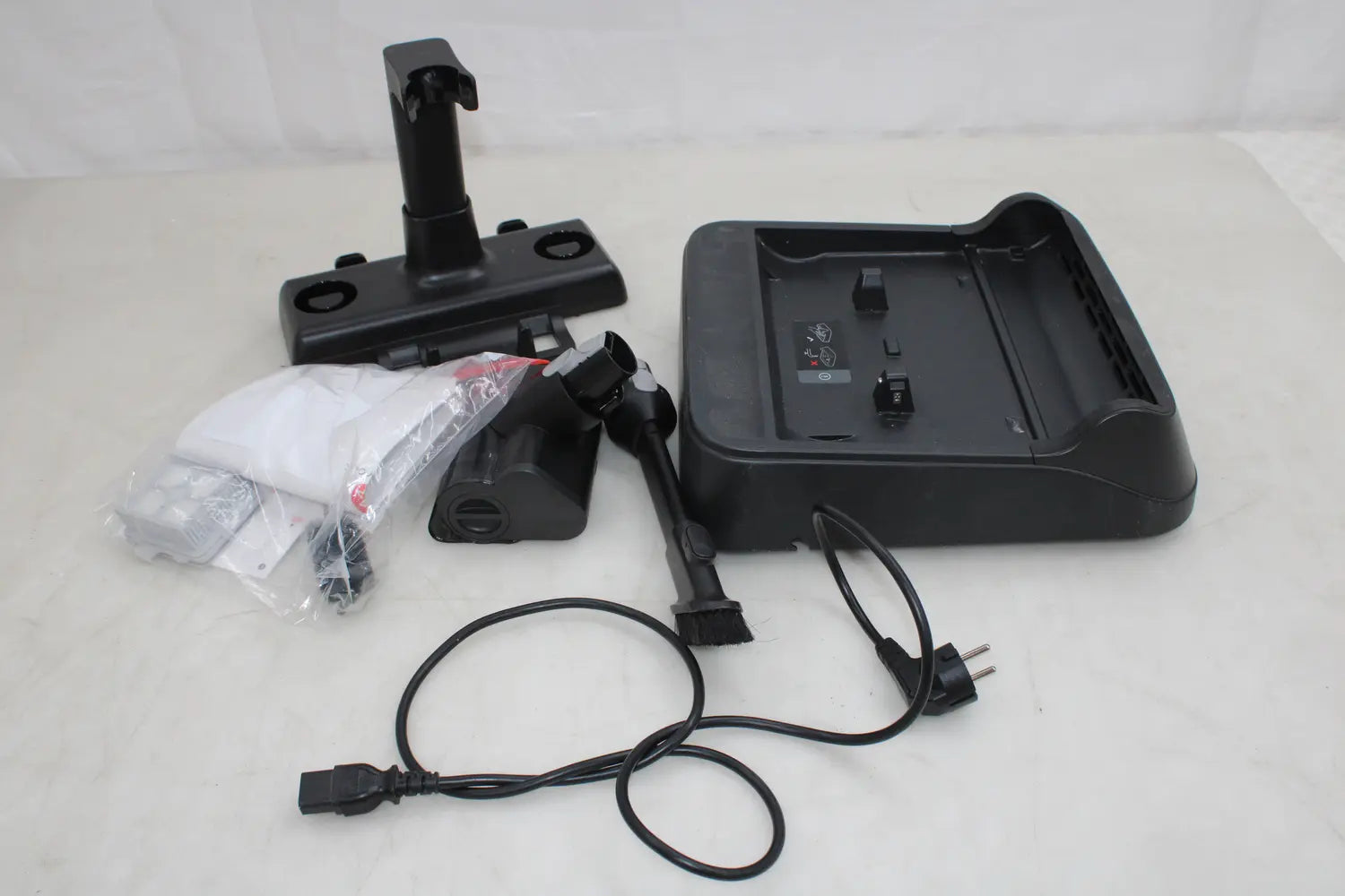 D-Ware Roborock Staubsauger Bodenreiniger F25 Ace Combo Selbstreinigung Defektware - 6974653812614