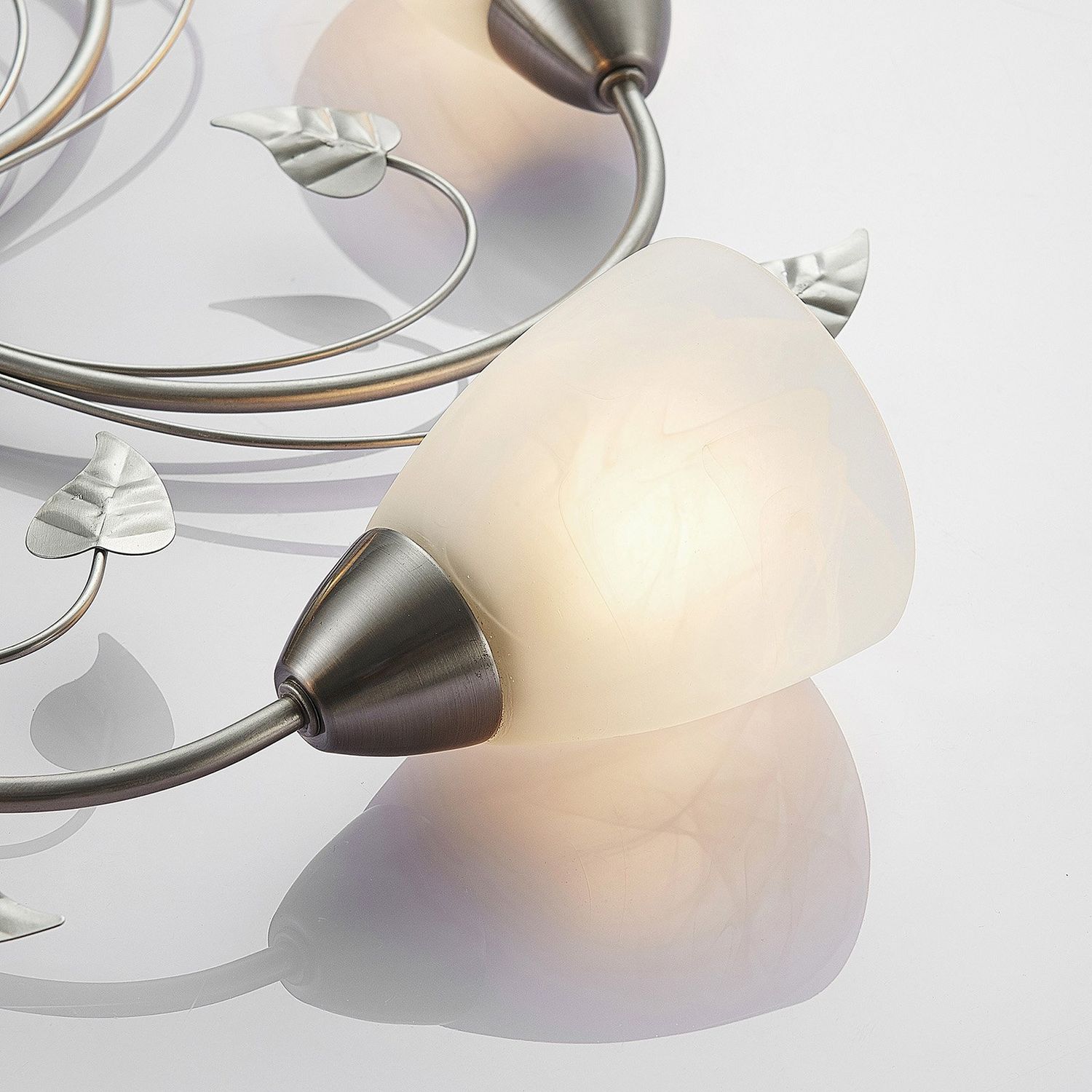 Suspension Lindby Yannie, luminaire, lampe suspendue, LED E14