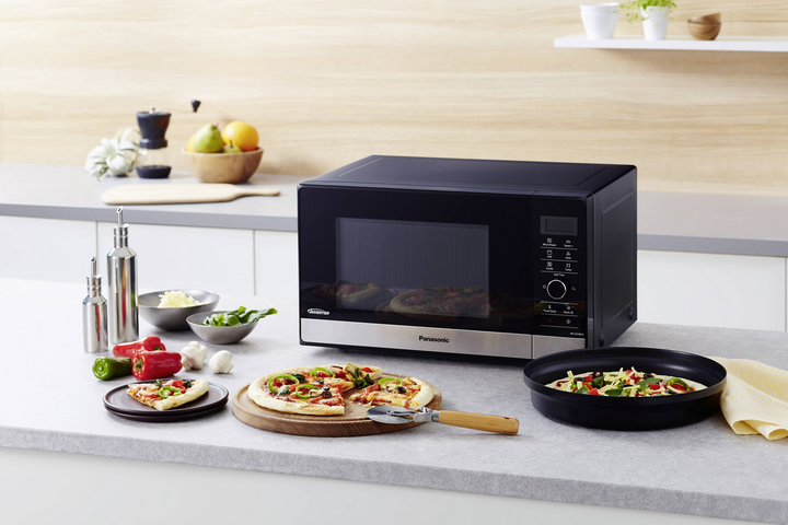 Panasonic NN-GD 38 H SGTG Mikrowelle Crisp&Steam Pfanne Edelstahl 1000 W Schwarz