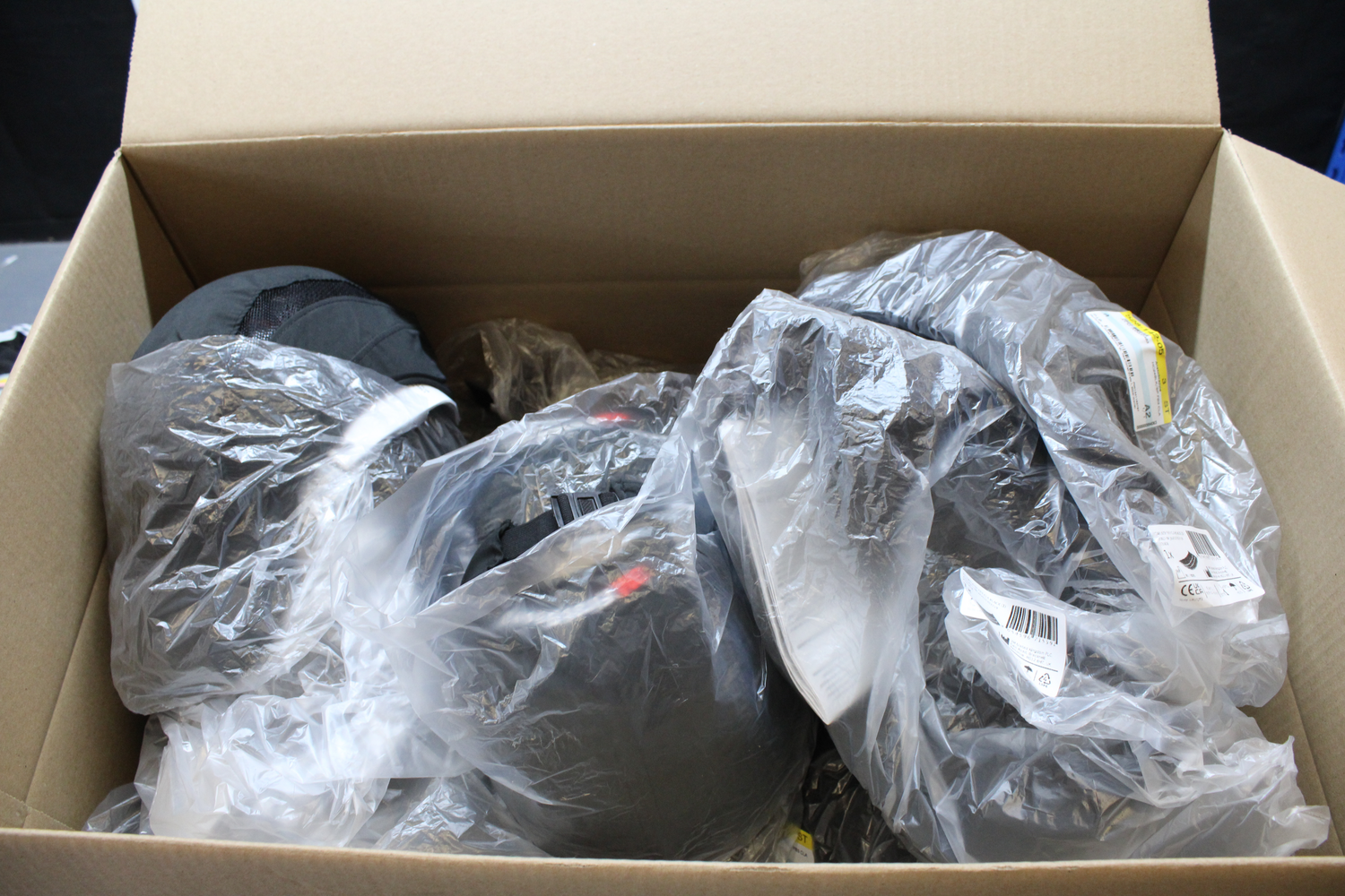 B-Ware 3 M Anstoßkappe Hc24 Blk/Sp Fb3 Cla Kappe Abdeckung Steckverbinder Schutz 16 Stück - 4054596715592