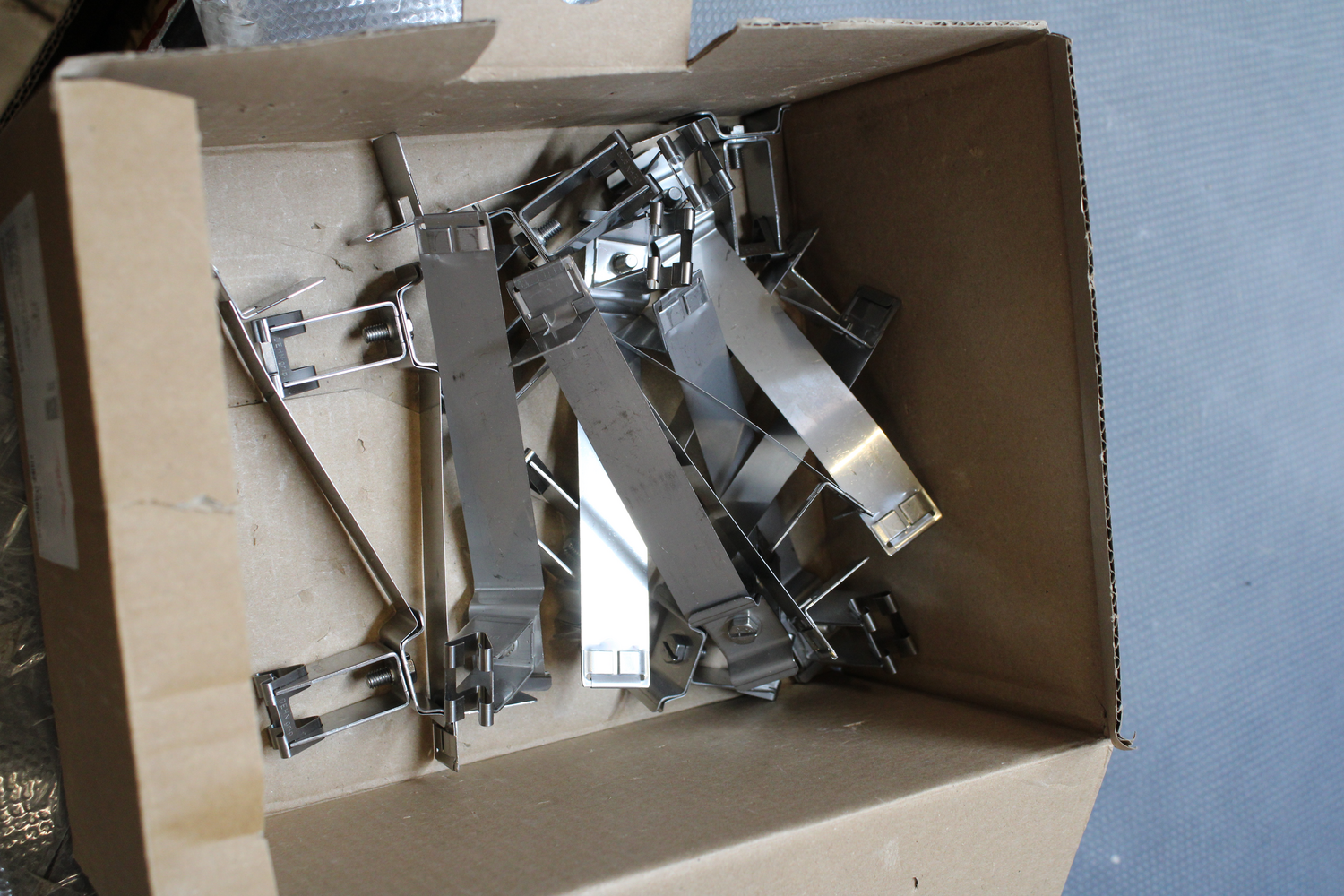 B-Ware Dehn 204949 Dlh Fg 8 H32 L170 V2 A überspannungsschutz Befestigungselement 12 Stk - 4013364129290