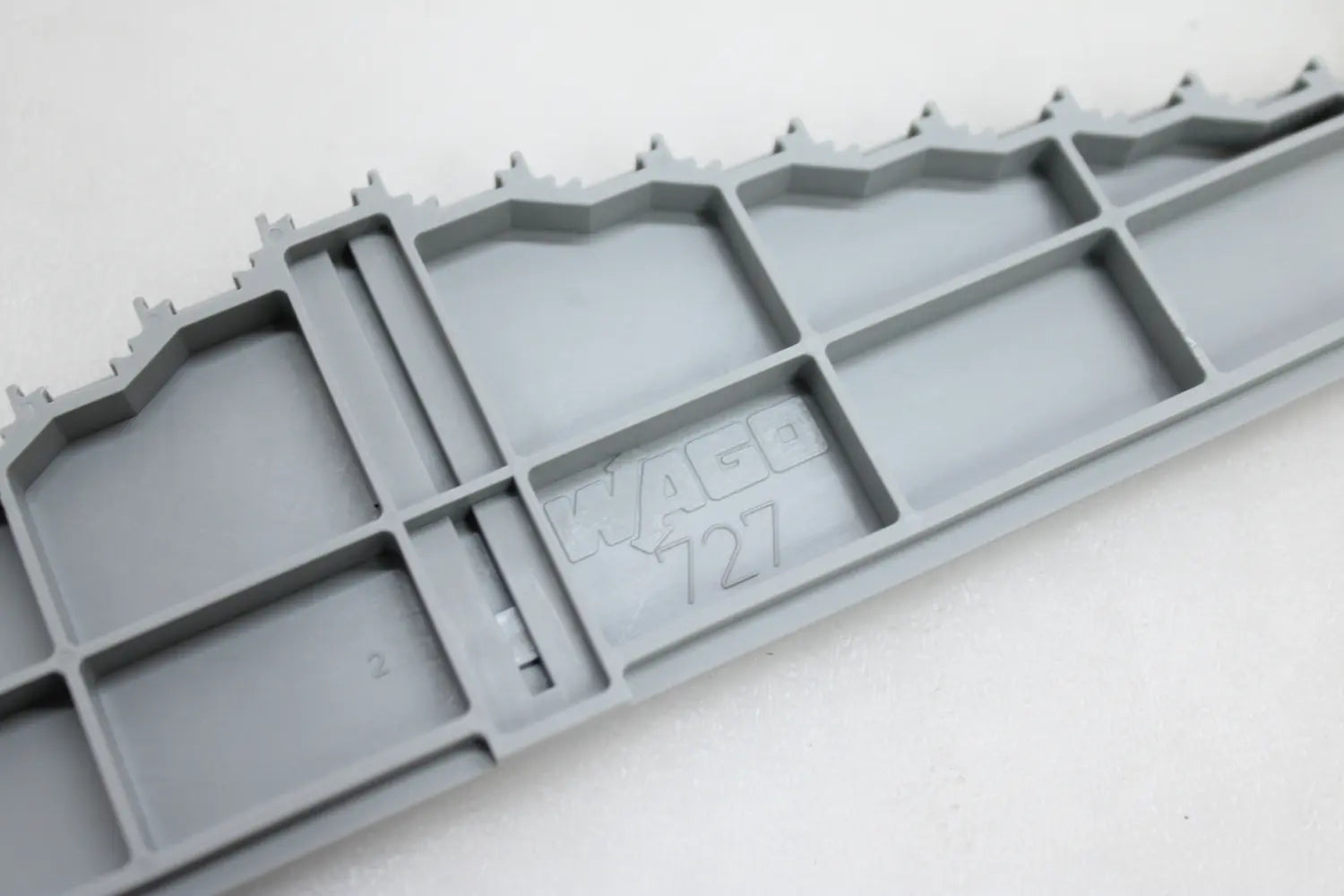 B-Ware Wago Abschlussplatte Abdeckung Abschlussplatte Grau 25 St Industriepackung 727 - 4017332635240