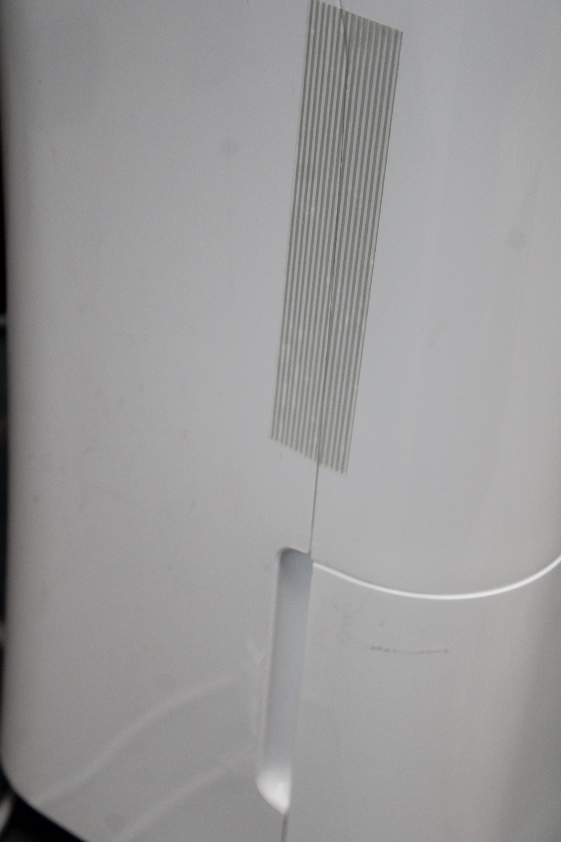 Comfeè Luftentfeuchter Entfeuchter MDDF-20DEN7 168 m³/h SIEHE TEXT/FOTO - 4048164103010
