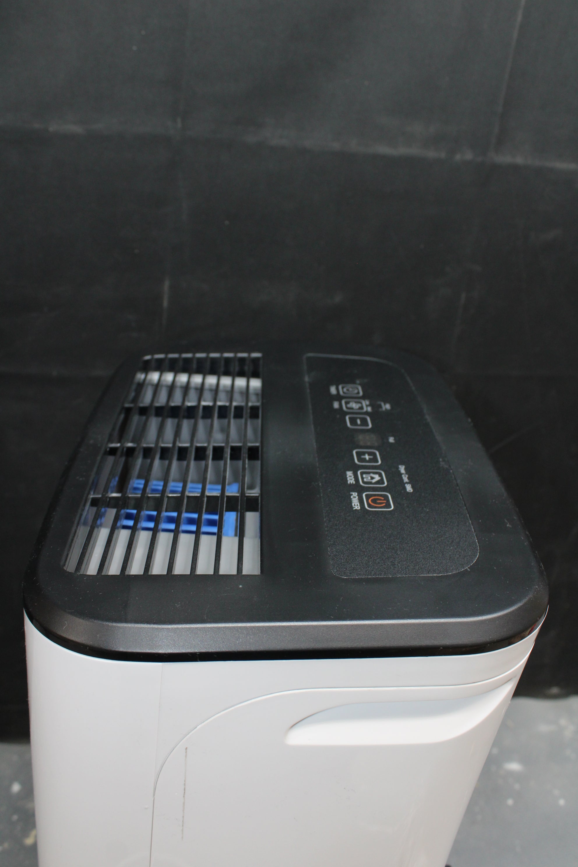 Comfeè Luftentfeuchter Entfeuchter MDDF-20DEN7 168 m³/h SIEHE TEXT/FOTO - 4048164103010