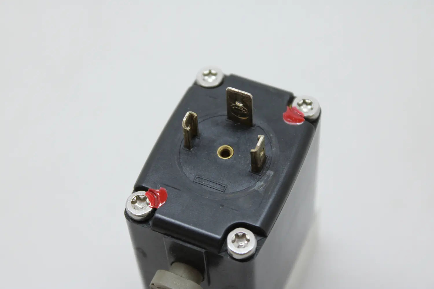 B-Ware Bürkert Magnetventil Klappanker 2/2 Wege Magnetventil G 1/4 Polypropylen Fkm - 4053913002308