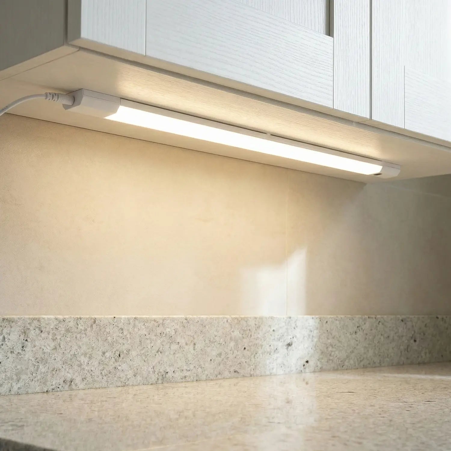 B-Ware Osram Unterbauleuchte Lichtleiste Led Sensorleuchte Linear Edge Weiß 50 Cm Cct - 4099854462993