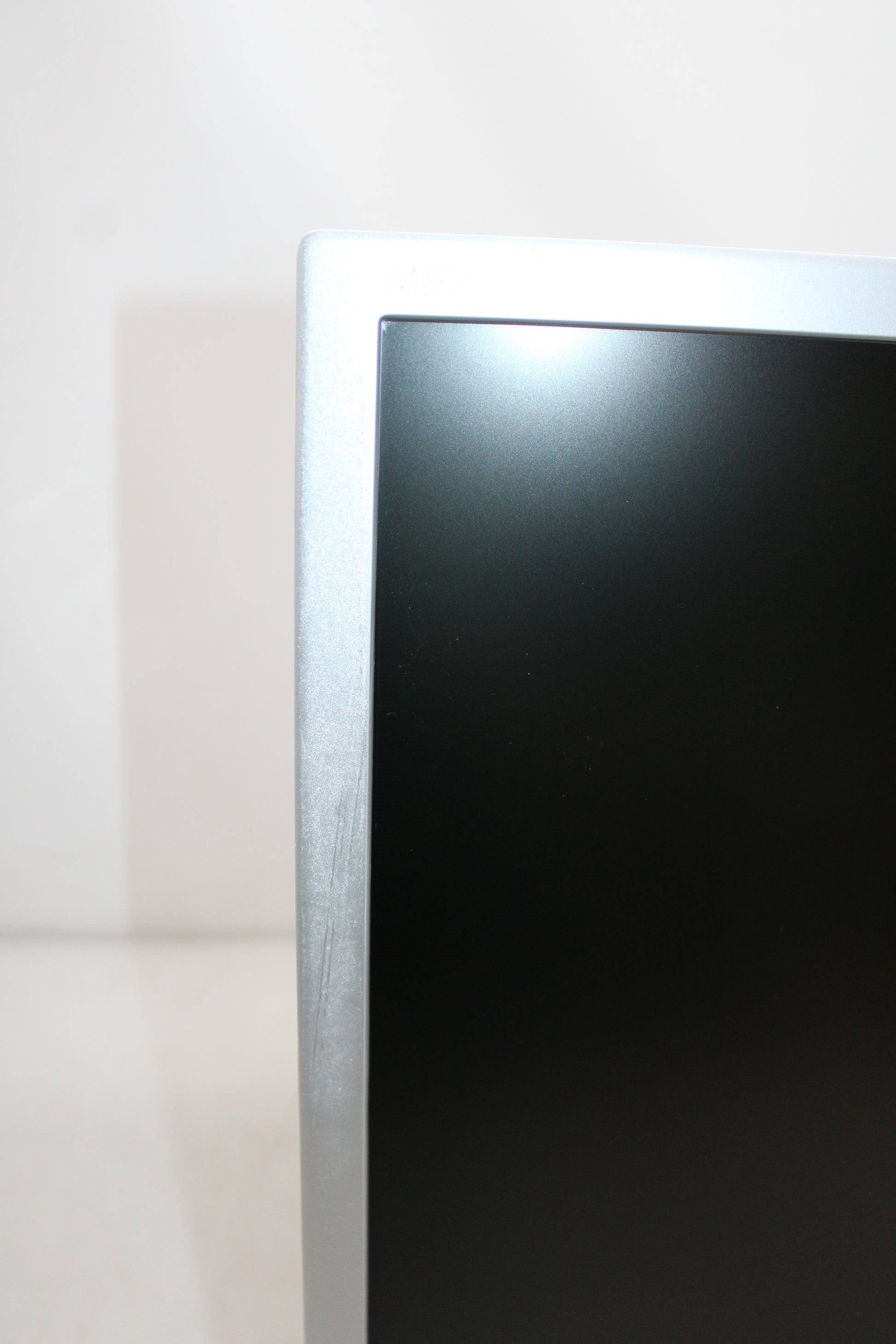 NEC Monitor Display Multisync EA241WM 24 Zoll 1920x1200 VGA DVI DEFEKTWARE - 4250563426632