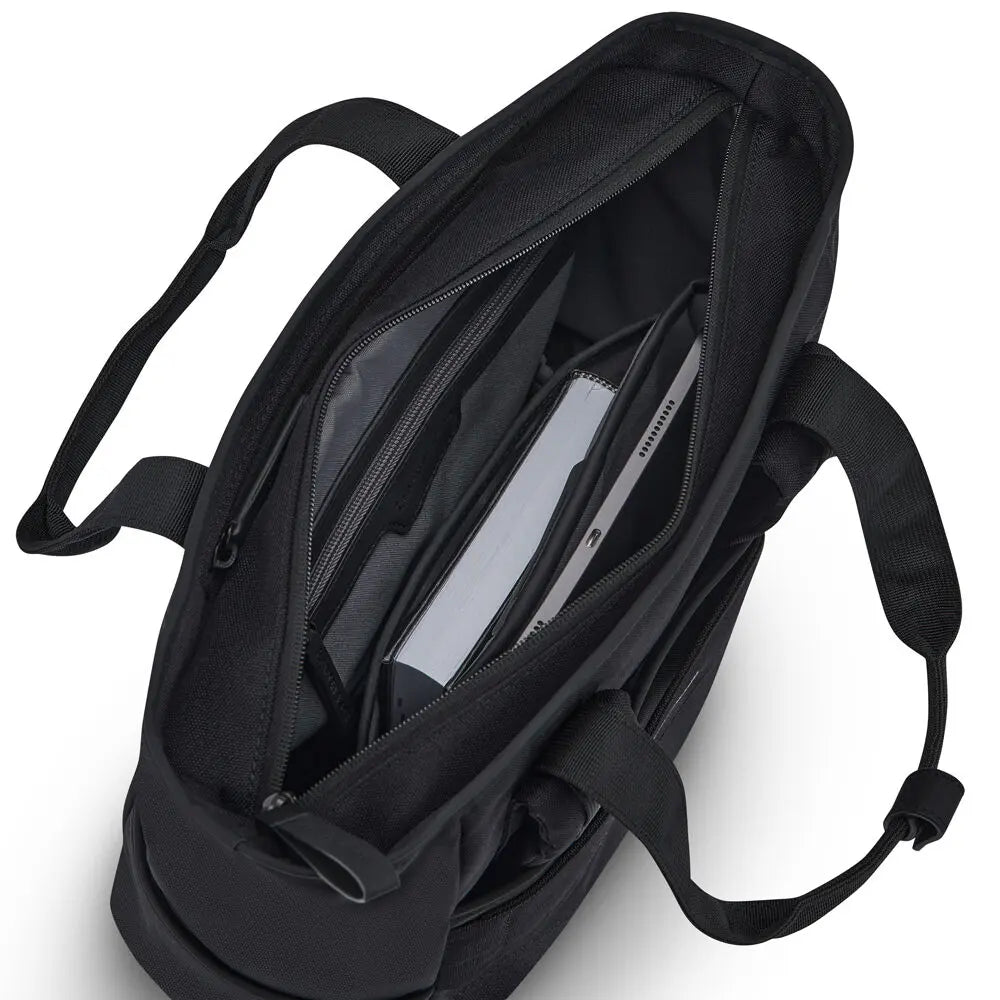 B-Ware Kapten & Son Lindby Rucksack Tasche Backpack Damen Herren Laptopfach Schwarz 12 L - 4251145239800