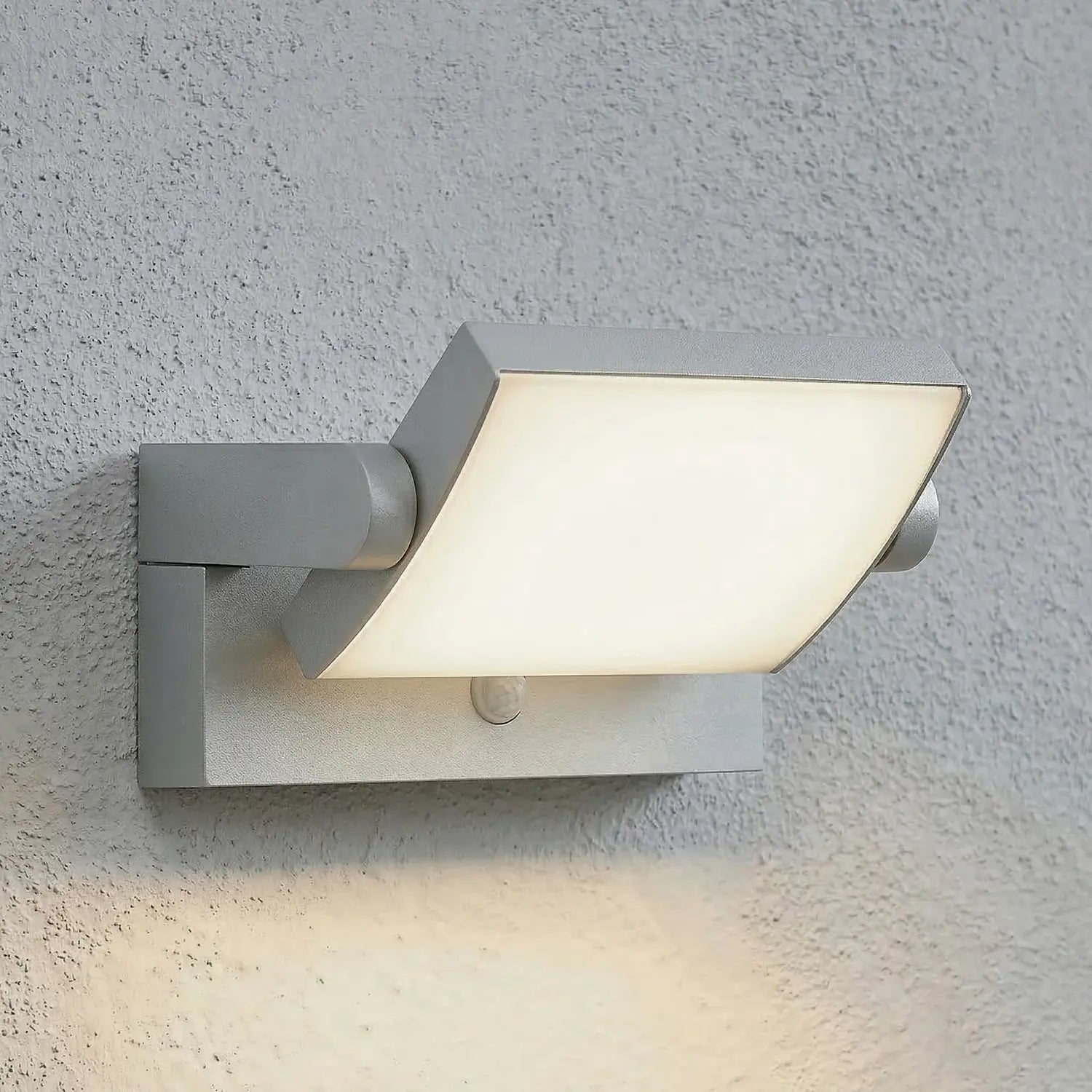 B-Ware Lindby Außenwandleuchte Wandlampe Led Sensor Sherin Hellgrau Schwenkbar 3000 K - 4255830907180