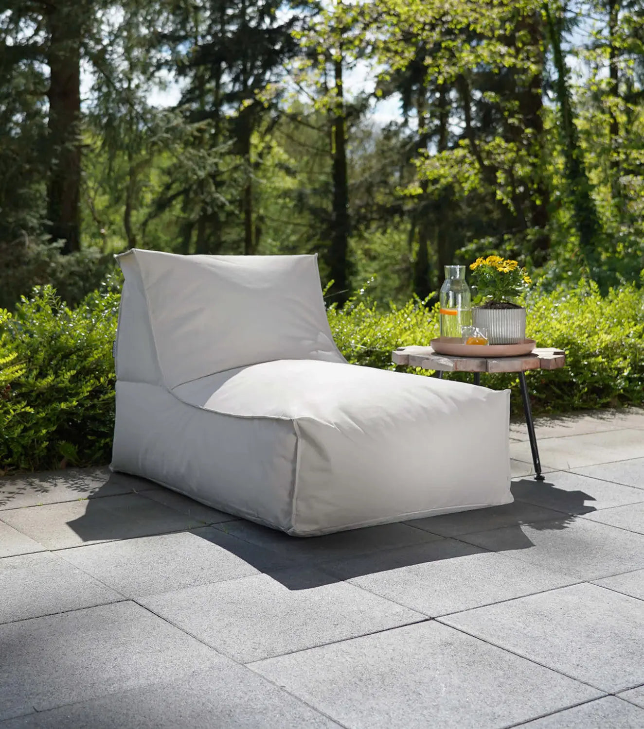 B-Ware Mokebo Sitzsack Pouf Indoor Outdoor Der Sundowner Hellgrau Möbel Sitzmöglichkeit