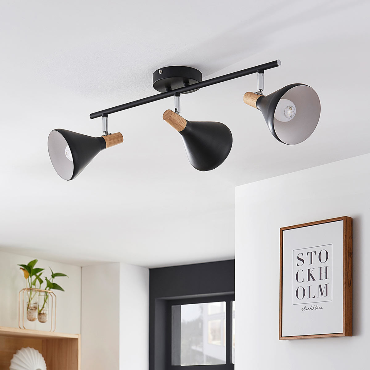 Lindby Deckenleuchte Deckenlampe Arina schwarz dreiflammig Metall Holz 53 cm - 4251096547009