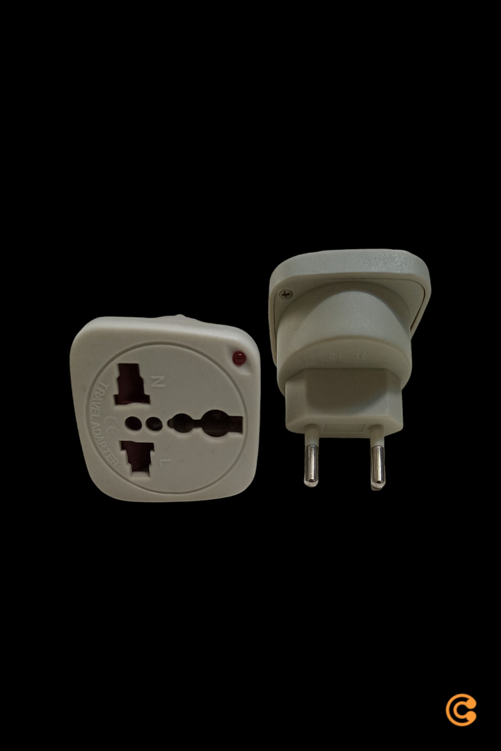100 Stück Terminator 2 Way Weltweit Reise Adapter Strom Stecker 110 250 V B-Ware