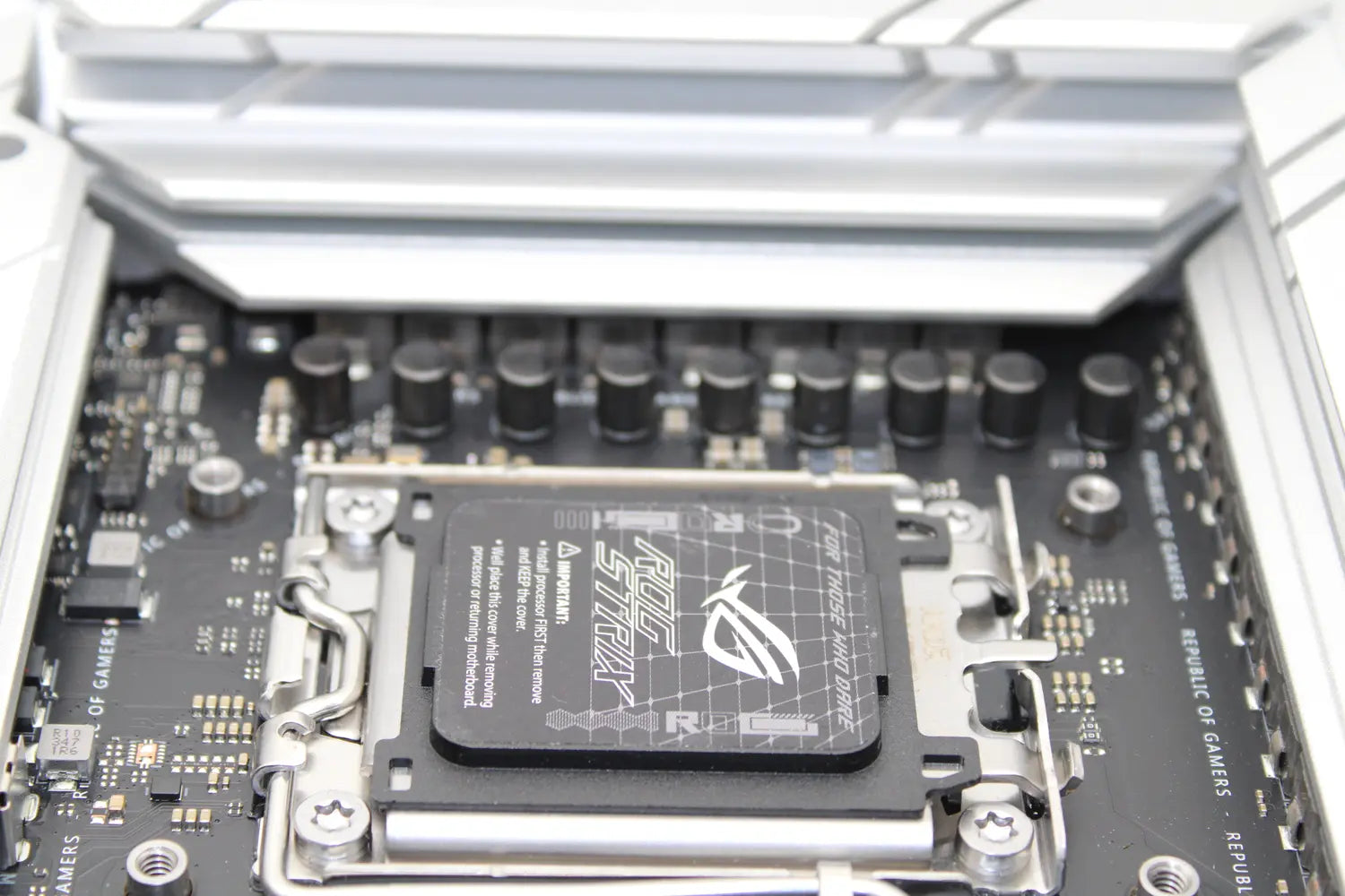 B-Ware Asus Mainboard Motherboard Rog Strix X670 E A Wifi Ryzen Ddr5 Siehe Text/Foto - 4711081897323