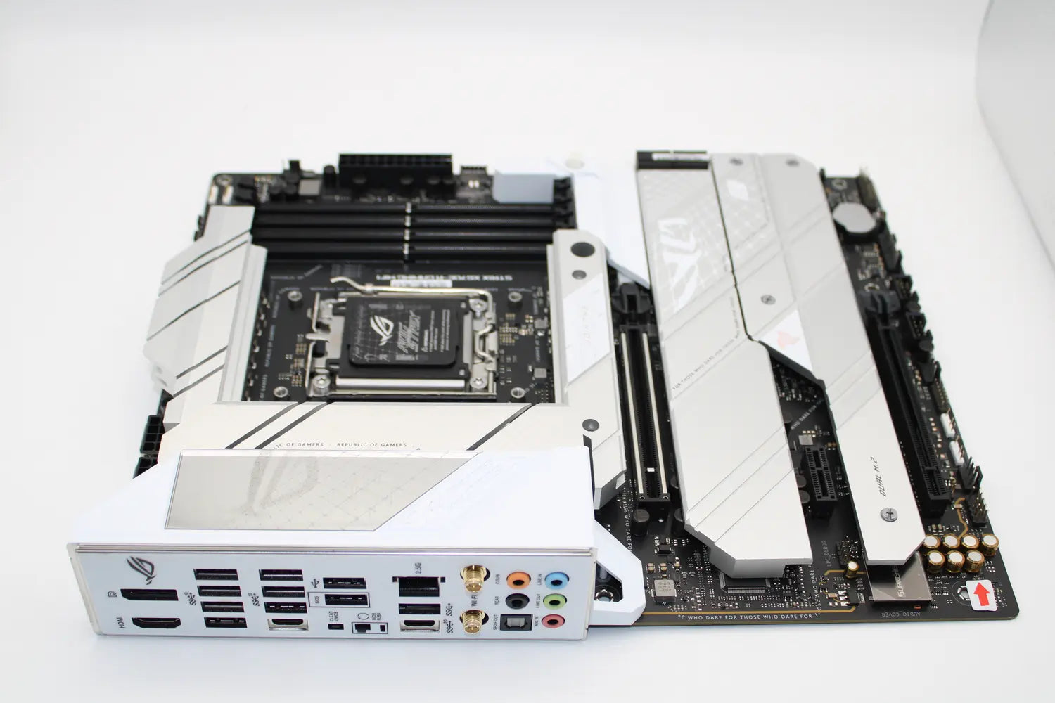 B-Ware Asus Mainboard Motherboard Rog Strix X670 E A Wifi Ryzen Ddr5 Siehe Text/Foto - 4711081897323