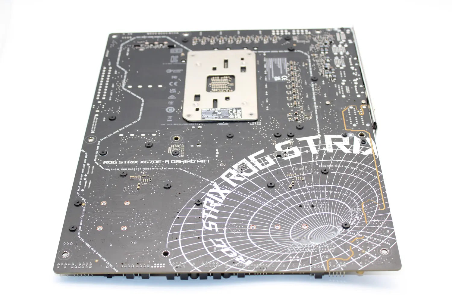B-Ware Asus Mainboard Motherboard Rog Strix X670 E A Wifi Ryzen Ddr5 Siehe Text/Foto - 4711081897323