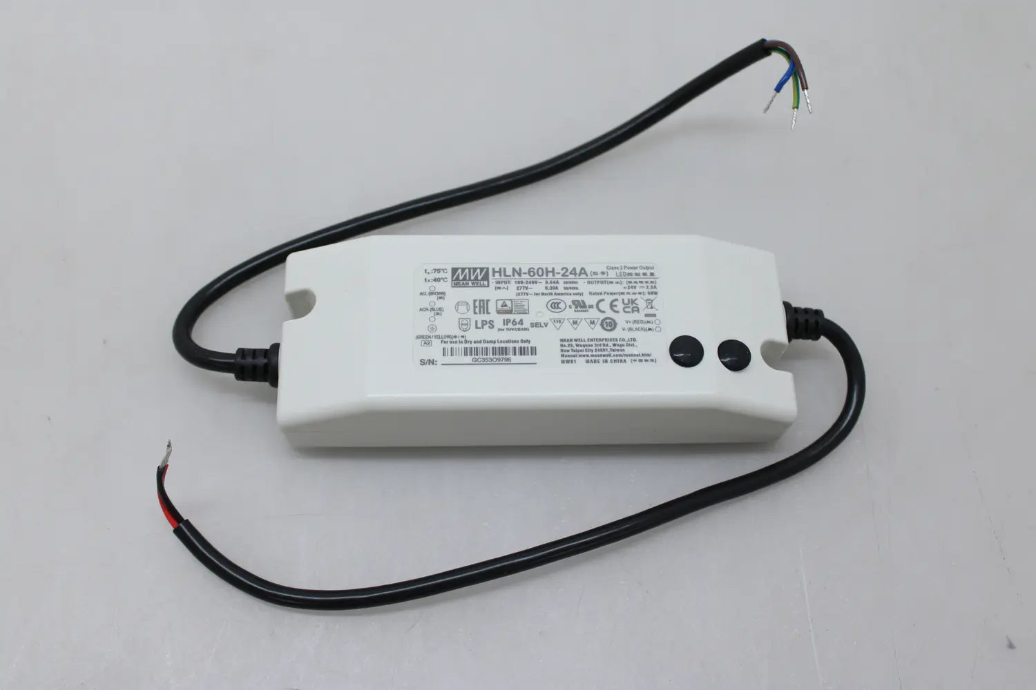 B-Ware Mean Well Led Treiber Netzteil Hln 60 H 24 A Konstantspannung Dimmbar 60 W 24 V - 4711287461007